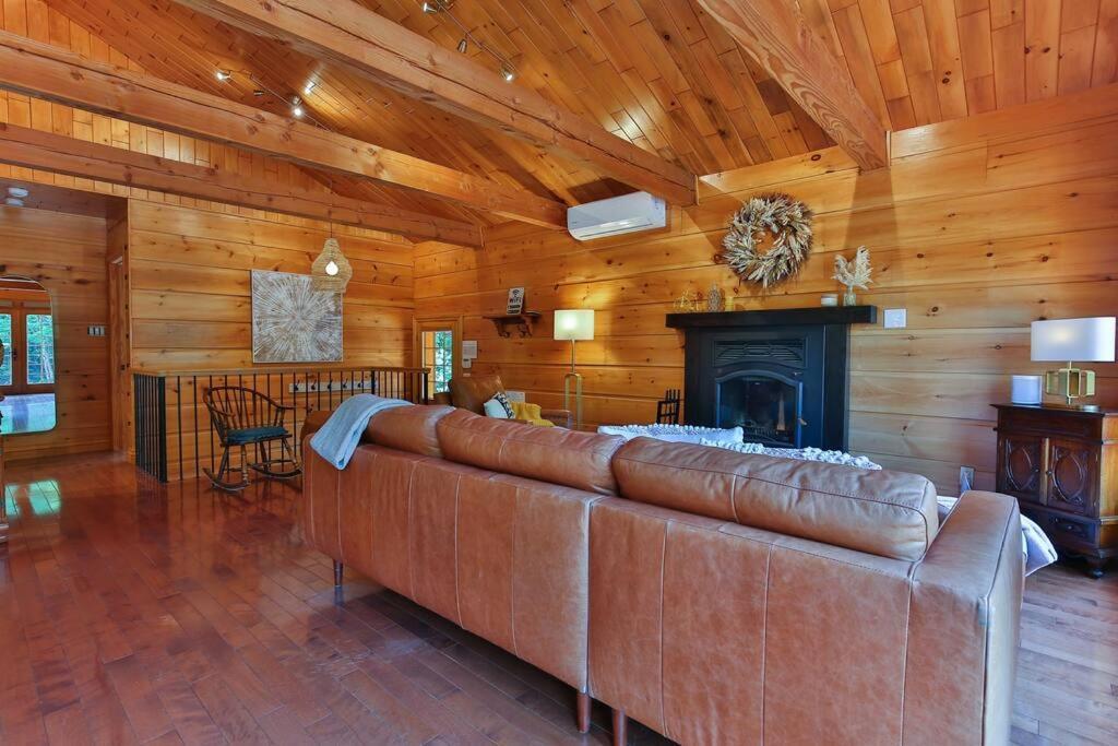 Chalet “Le Crepuscule” Chertsey Eksteriør bilde