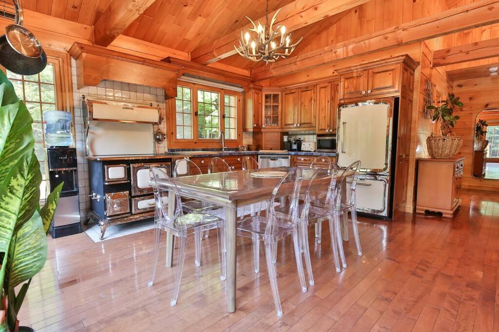 Chalet “Le Crepuscule” Chertsey Eksteriør bilde